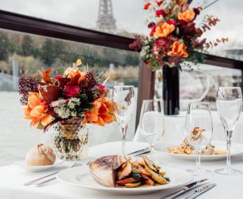 Lunchtime Cruise by Bateaux Mouches