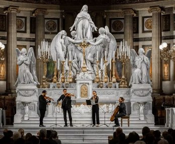 Die Vier Jahreszeiten von Vivaldi, Ave Maria, Mendelssohn-Konzert