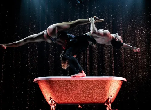 Paradis Latin Cabaret-Shows