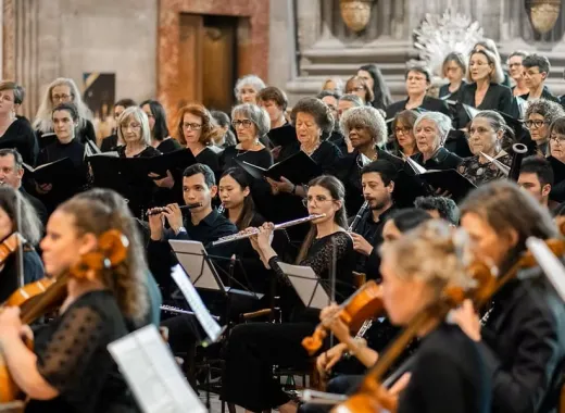 The 4 Seasons of Vivaldi, Ave Maria and Famous Concertos