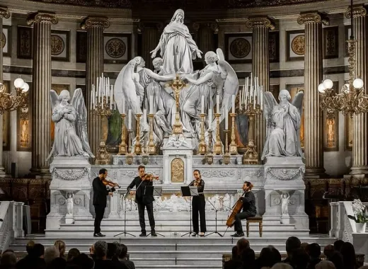 Die vollständigen Vier Jahreszeiten von Vivaldi, Eine kleine Nachtmusik von Mozart